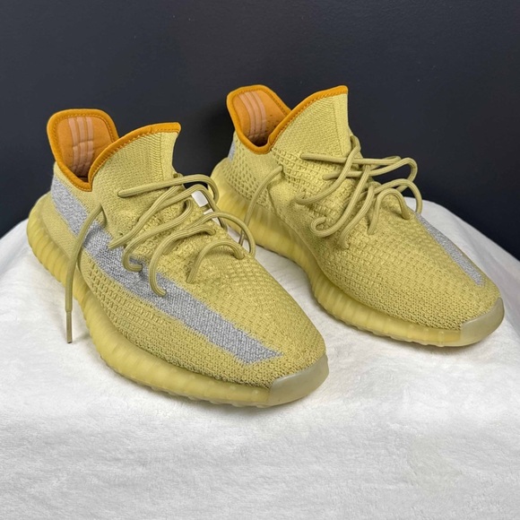 Yeezy Boost 350 V2 "Marsh" – Men’s 13.5 - Picture 1 of 10